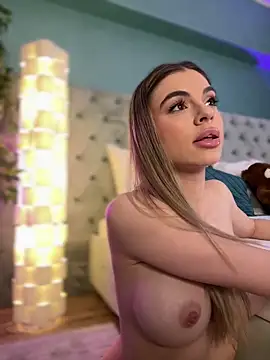 HaileyMadow online show from March 5, 9:49 am