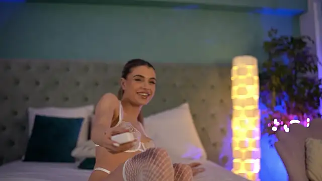 HaileyMadow online show from March 6, 1:14 pm