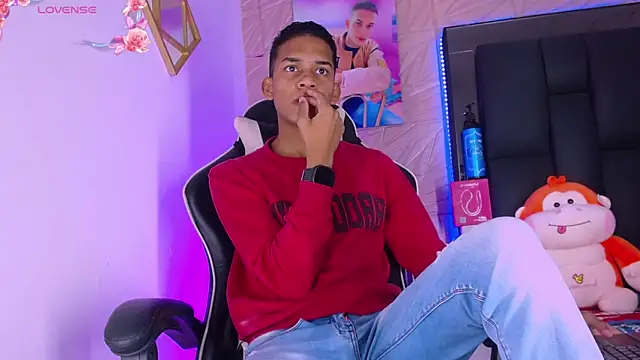 dilan alfonzo online show from April 1, 4:46 am