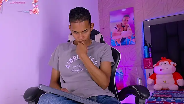 dilan alfonzo online show from April 16, 4:13 am