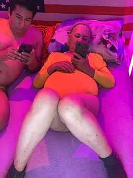 Grandma Mature23 online show from March 1, 2:26 am