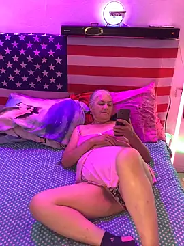 Grandma Mature23 online show from March 20, 2:08 am