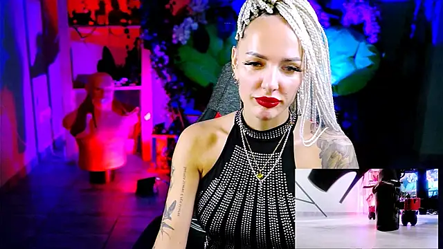 MonicaMaxwel online show from November 9, 11:08 am