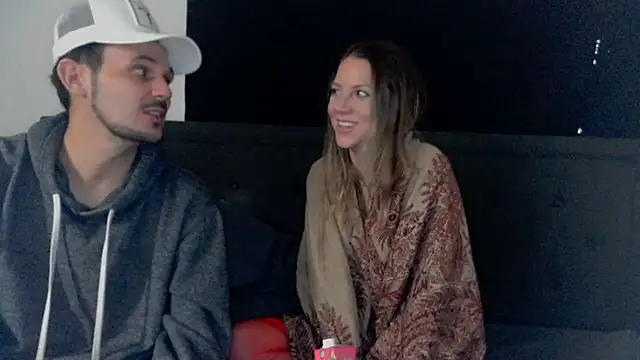 molly witha chance online show from December 22, 12:49 pm