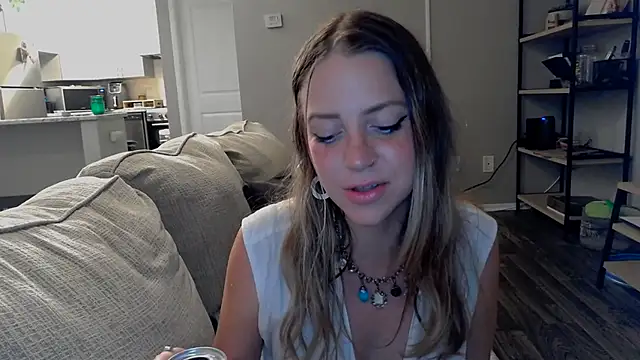 molly witha chance online show from March 7, 12:26 am