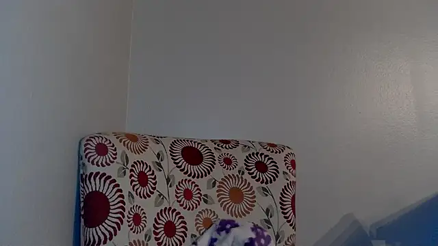 molly witha chance online show from March 16, 11:16 am