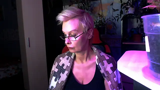 HelgaHimmell online show from April 5, 4:48 pm