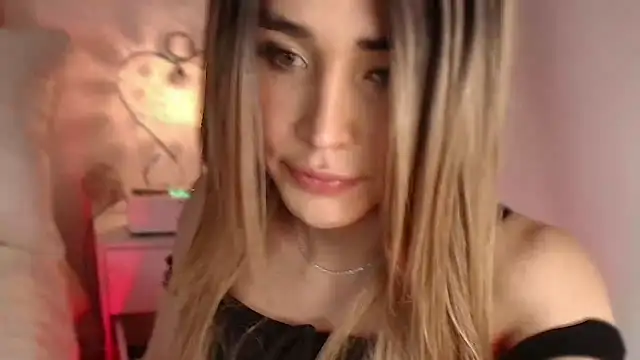 Missantonella  online show from December 4, 10:19 pm