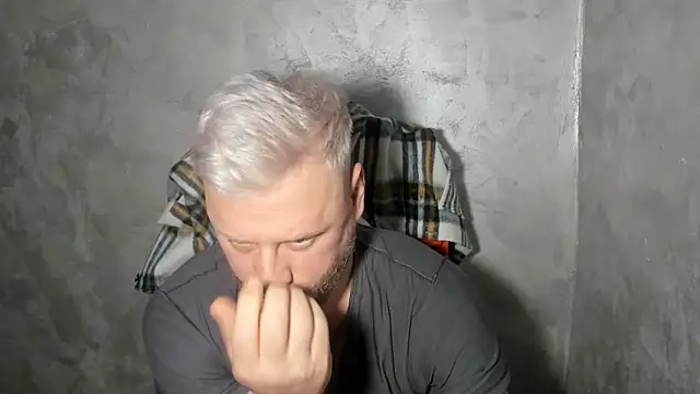 ANGELALEXYNO2024 online show from February 3, 7:24 am