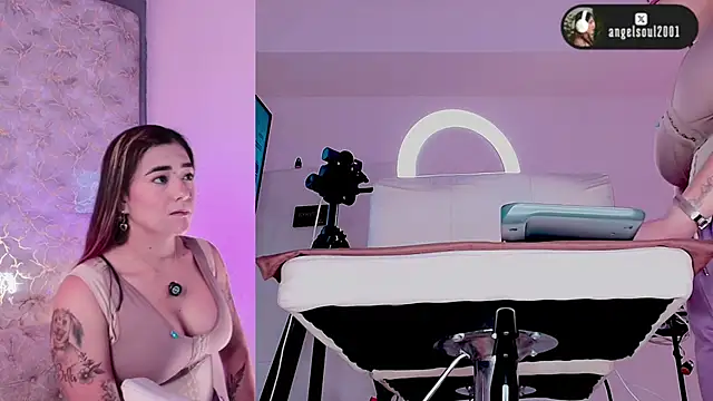 Angelst   online show from March 19, 7:56 am