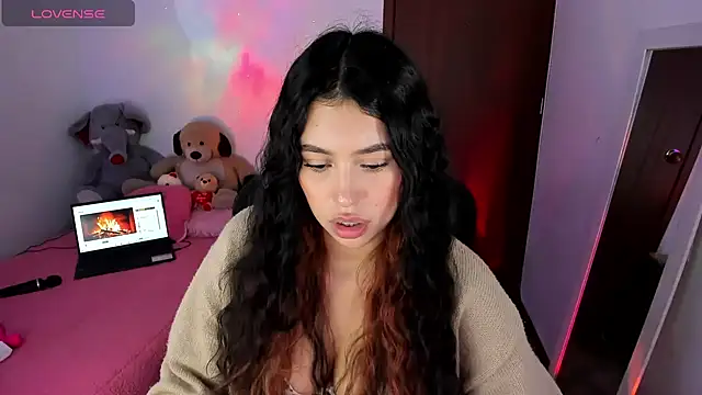 Snapshot of youpinkgirl_ chatting on January 12, 3:17 am youpinkgirl  online show from January 12, 3:17 am