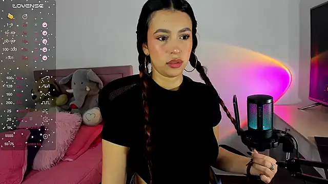 Snapshot of youpinkgirl_ chatting on January 20, 11:10 pm youpinkgirl  online show from January 20, 11:10 pm