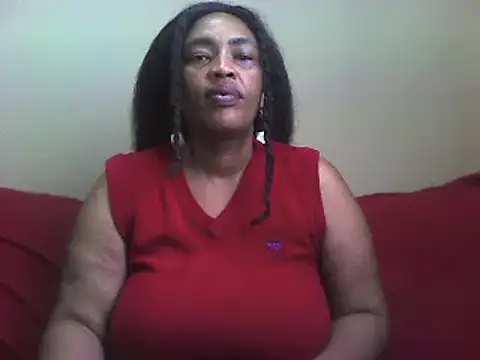 Snapshot of SexxyBoob chatting on March 16, 5:36 am SexxyBoob online show from March 16, 5:36 am