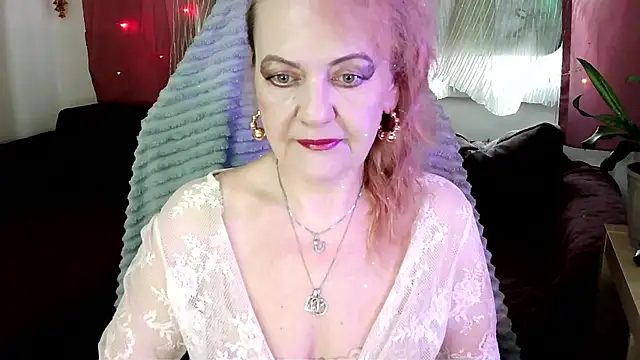 Snapshot of Liset_Monro chatting on June 4, 5:02 am Liset Monro online show from June 4, 5:02 am