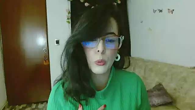 ella peck online show from April 5, 2:42 am