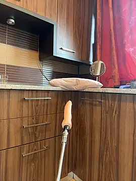 Hotmomcheckk  online show from February 20, 8:16 am