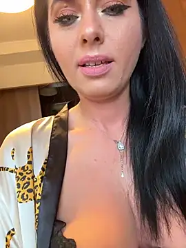 Hotmomcheckk  online show from May 21, 11:17 am