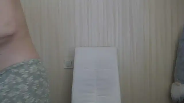 EverlastBlum online show from May 20, 4:40 am