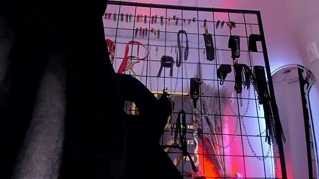 charrlotte quinn online show from January 23, 12:25 am