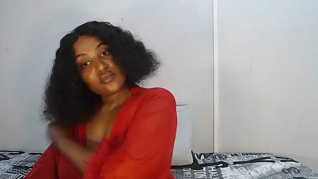 yummydoll97 online show from January 6, 8:29 am