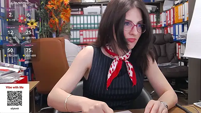 classyladyrellax online show from March 26, 11:05 am