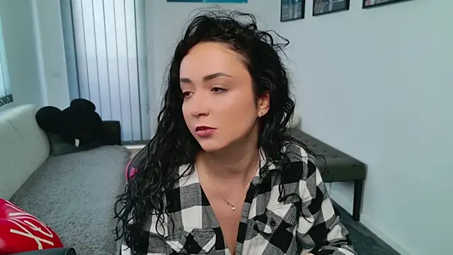 KatherineRyder online show from April 8, 7:41 am