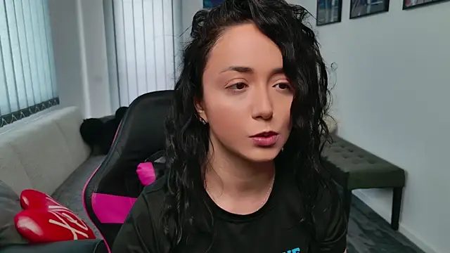 KatherineRyder online show from April 9, 8:42 am