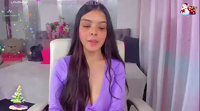 Snapshot of shelby_carson chatting on December 12, 10:09 pm shelby carson online show from December 12, 10:09 pm