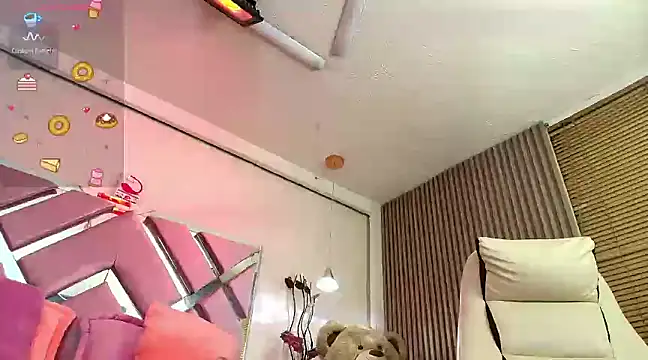 Snapshot of shelby_carson chatting on February 11, 11:44 pm shelby carson online show from February 11, 11:44 pm