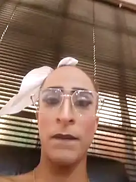 PriscilaRainbow online show from September 15, 8:09 pm