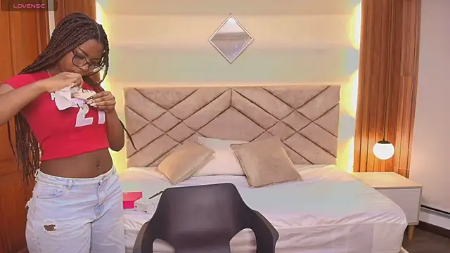 Raquel jones online show from February 10, 12:09 pm