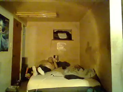 Snapshot of Nightshade7712 chatting on February 4, 2:17 am Nightshade7712 online show from February 4, 2:17 am