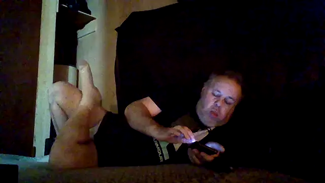 Snapshot of Nightshade7712 chatting on October 24, 3:30 pm Nightshade7712 online show from October 24, 3:30 pm