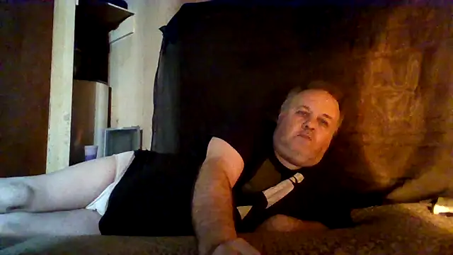 Snapshot of Nightshade7712 chatting on November 5, 6:57 am Nightshade7712 online show from November 5, 6:57 am