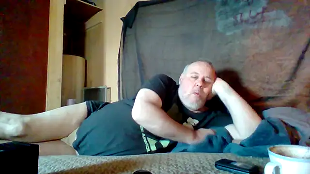 Snapshot of Nightshade7712 chatting on November 11, 3:12 pm Nightshade7712 online show from November 11, 3:12 pm