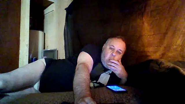 Snapshot of Nightshade7712 chatting on November 17, 6:24 pm Nightshade7712 online show from November 17, 6:24 pm