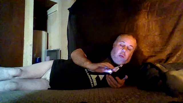 Snapshot of Nightshade7712 chatting on November 18, 11:15 pm Nightshade7712 online show from November 18, 11:15 pm