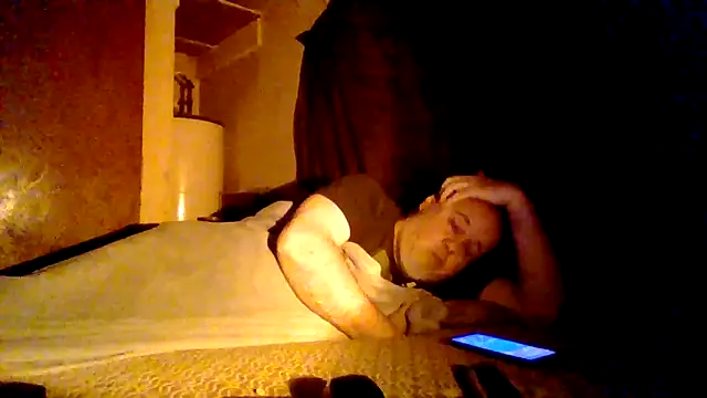 Snapshot of Nightshade7712 chatting on November 19, 8:53 pm Nightshade7712 online show from November 19, 8:53 pm