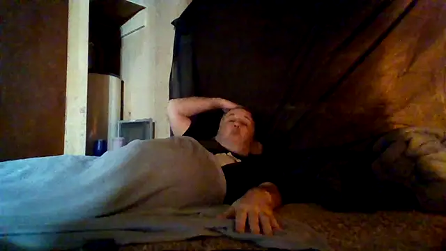 Snapshot of Nightshade7712 chatting on November 30, 2:15 am Nightshade7712 online show from November 30, 2:15 am