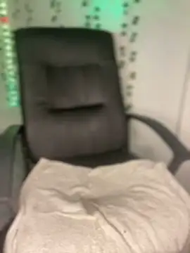 Snapshot of Grecia_21 chatting on December 19, 11:03 pm Grecia 21 online show from December 19, 11:03 pm