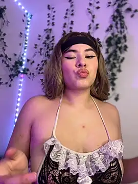 Snapshot of Grecia_21 chatting on September 8, 5:12 pm Grecia 21 online show from September 8, 5:12 pm