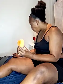 Snapshot of Nattybae09 chatting on February 15, 6:01 pm Nattybae09 online show from February 15, 6:01 pm