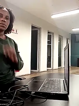 Snapshot of Nattybae09 chatting on February 21, 5:53 pm Nattybae09 online show from February 21, 5:53 pm