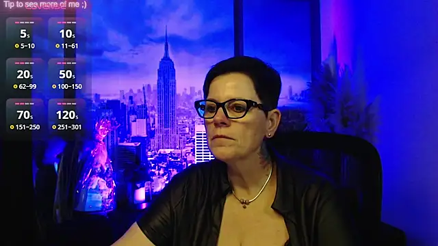 ninarandmann online show from February 24, 3:21 pm