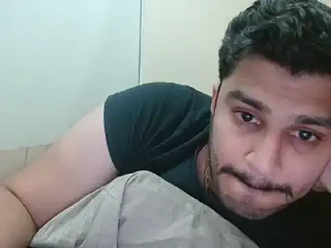 robintoit online show from December 15, 4:37 pm