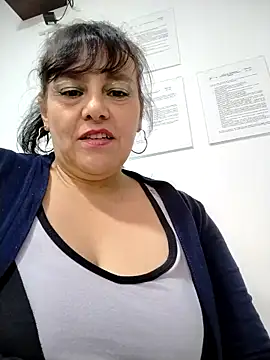 Natasha milf   online show from April 15, 7:58 pm