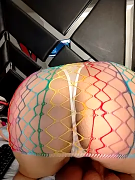 Natasha milf   online show from April 16, 9:39 pm