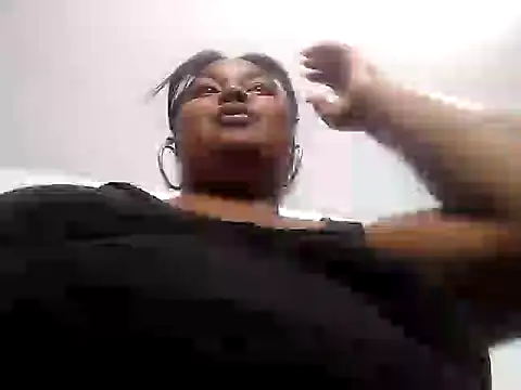 Snapshot of lorenxtaylor chatting on December 12, 4:59 am lorenxtaylor online show from December 12, 4:59 am