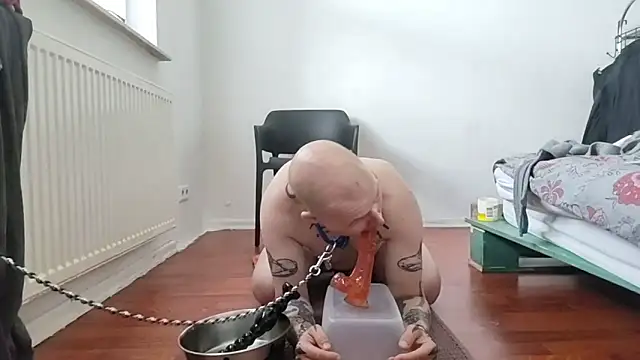 gaywolf426 online show from April 14, 7:25 am