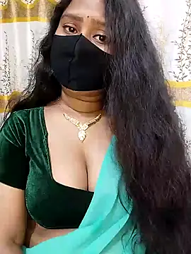 Idhika Paul online show from February 18, 12:59 am